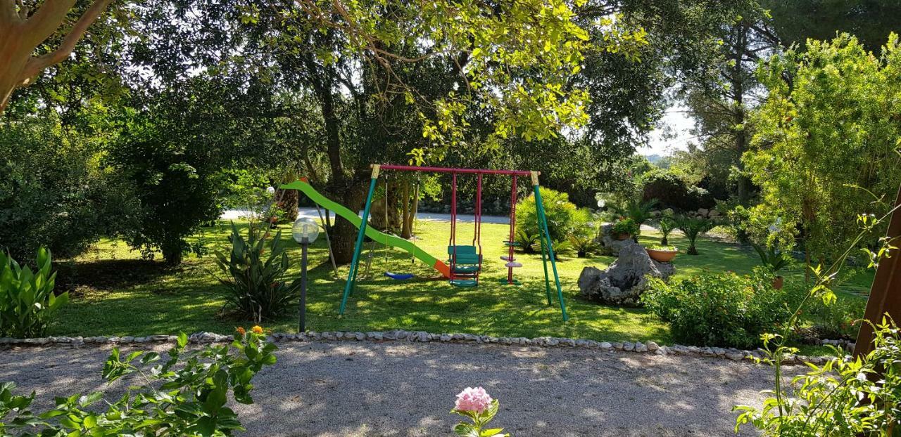 梅伦杜尼奥La Macchia住宿加早餐旅馆 外观 照片