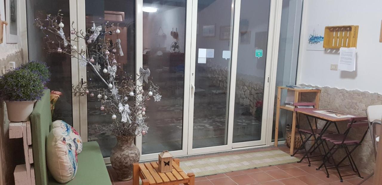梅伦杜尼奥La Macchia住宿加早餐旅馆 外观 照片